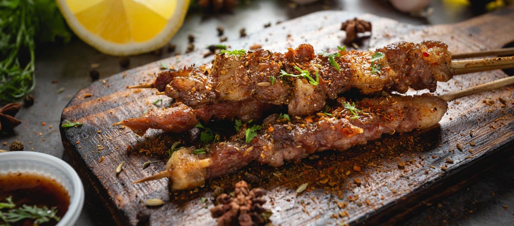 Grilled meat seasoned with Sichuan Pepper