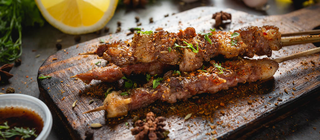 Grilled meat seasoned with Sichuan Pepper