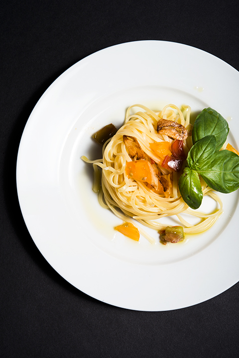 Roasted Garlic Pasta Recipe | SpiceJungle